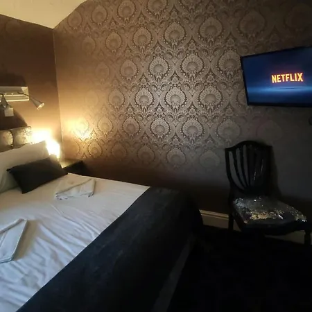 Mardi Gras Bed & Breakfast
