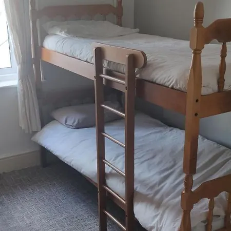 Frankies Hotel *