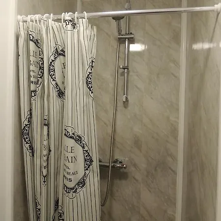 White House Hotell