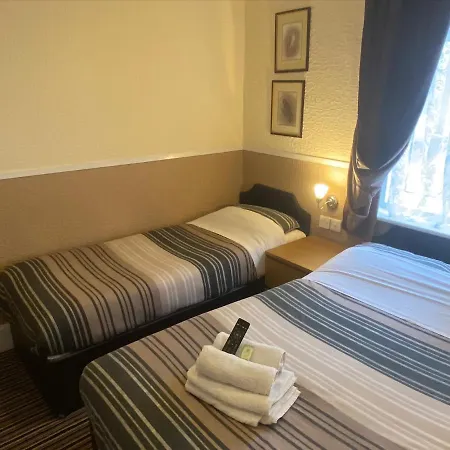 Grange House 3*