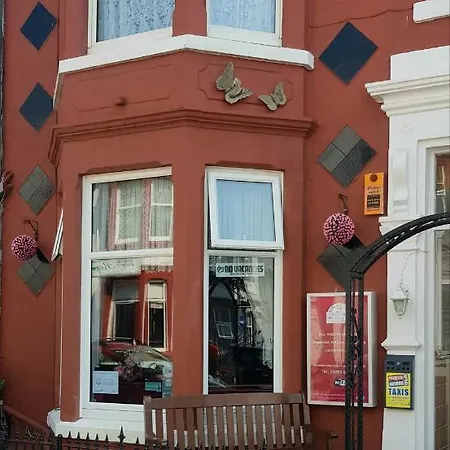 Grange House 3* Blackpool