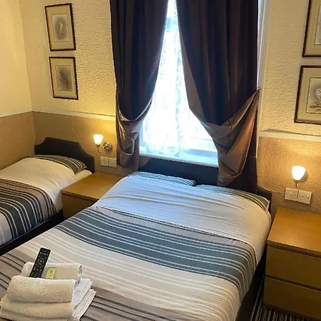 Grange House 3*