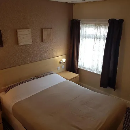 Grange House 3* Blackpool