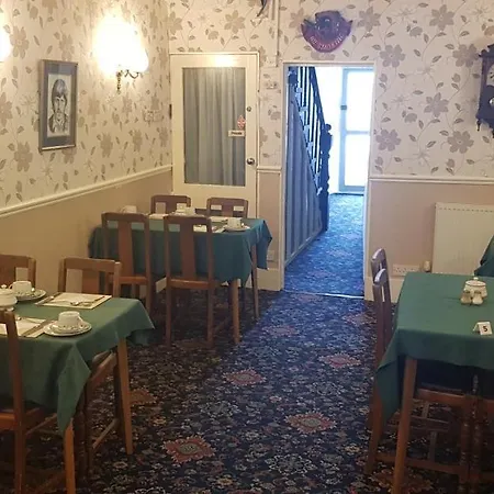 Grange House 3* Blackpool