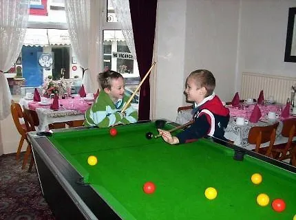 Ardwick House Bed & Breakfast 2*