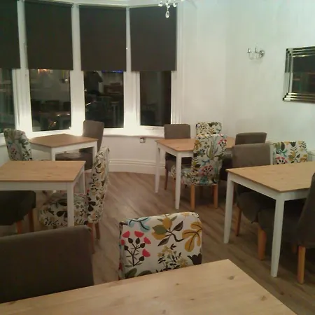 美克丽夫住宿加早餐旅馆 住宿加早餐酒店 黑潭