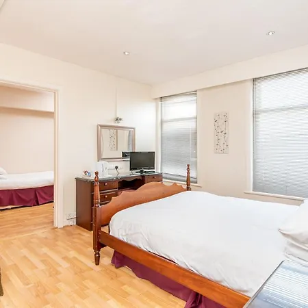 Hotel The Headlands 3*