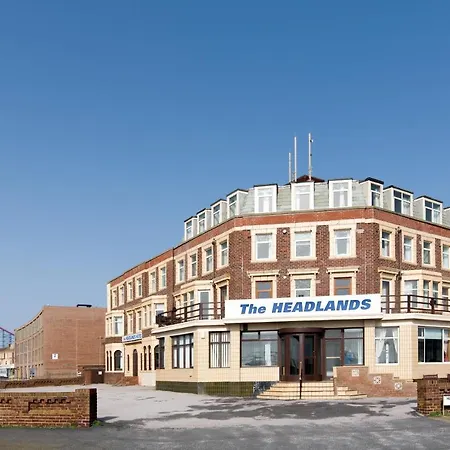 The Headlands 3*
