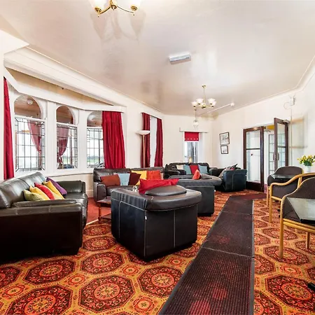 The Headlands 3* Blackpool