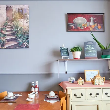 The Wilton International Bed & Breakfast 3*