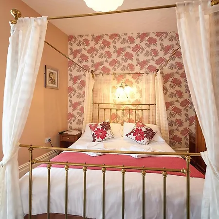 The Wilton International Bed & Breakfast 3*