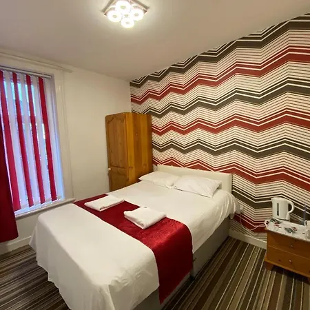 Chilton Hotel 2*
