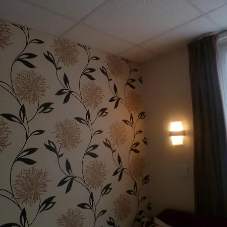 Roachvale 3* Blackpool