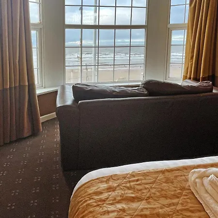 The President 3* Blackpool