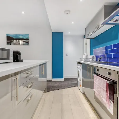Bluebell Suites By Sasco Blackpool