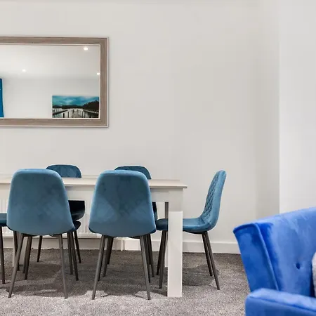Apartment Bluebell Suites By Sasco Blackpool