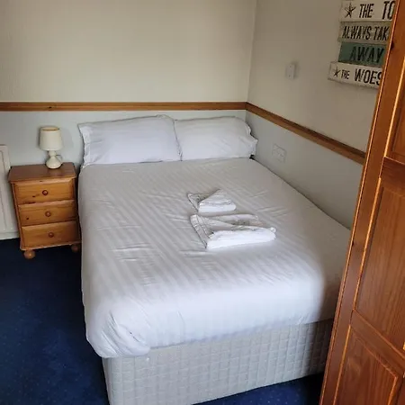 Hotel Canasta 2*