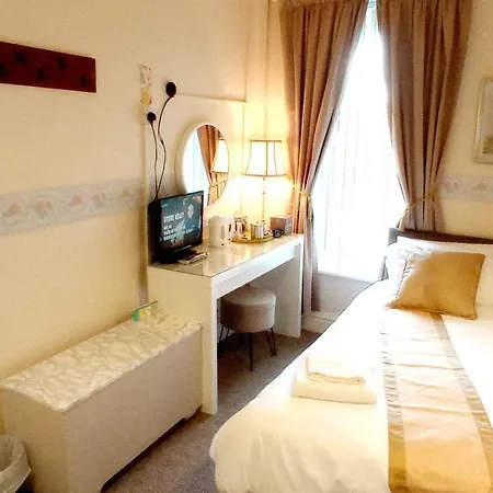 Lily Hotel Blackpool