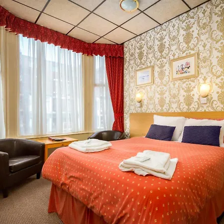 Oak Lea Отель 3*