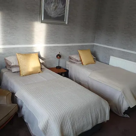 The Golden Sands 4*