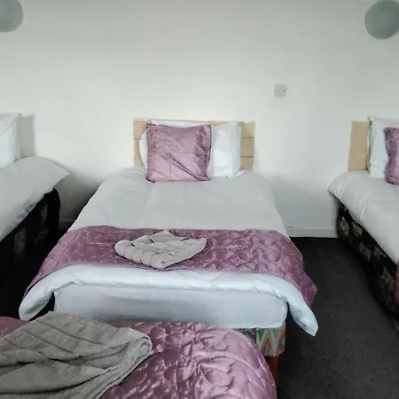 Lucena Bed & Breakfast Blackpool