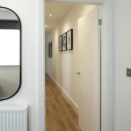 Blackbird And Luxury 14 Apartment *