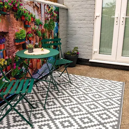 The Callie By Sasco Holiday home *