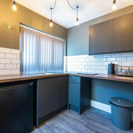 Veyron - Part Of The V Group Apartment *