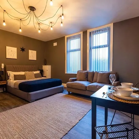 Veyron - Part Of The V Group Apartment Blackpool