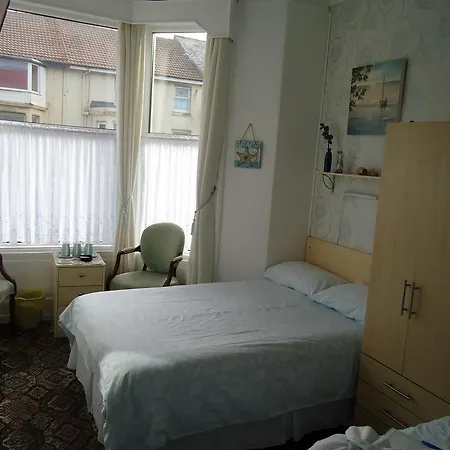 Beechwood 3* Блэкпул