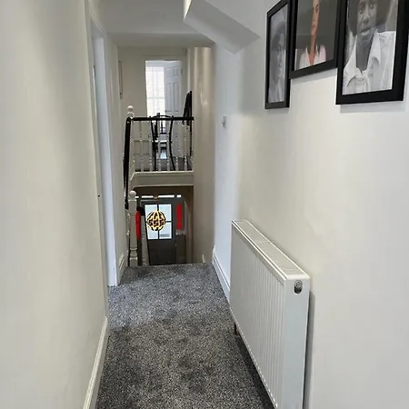 Two Bedroom Town Centre * Blackpool