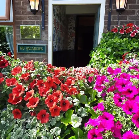 The Lonsdale Guest house
