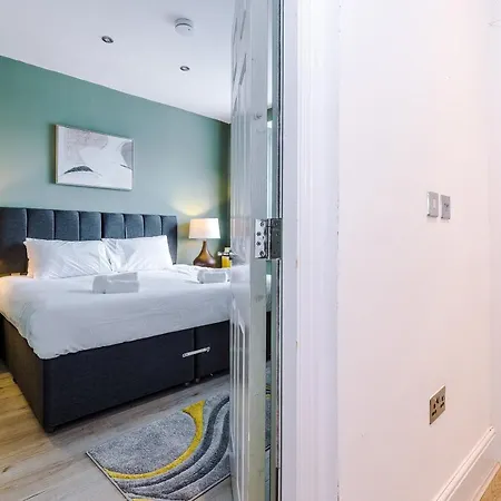 Foxhall House - Holiday home Blackpool