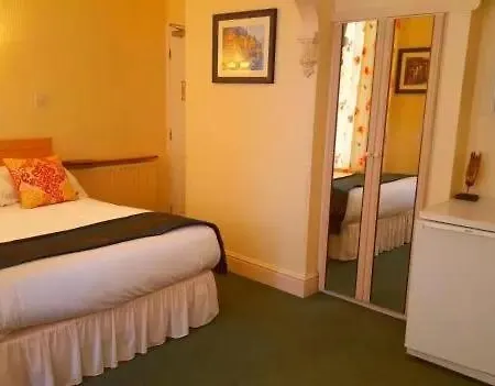 Guest house Tudor Rose Original 3*