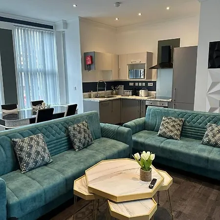 Apartment Abode - South Pier Apartments, Apt 3 Blackpool