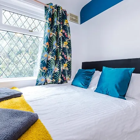 Cosy 2 Bedroom House-short Drive From Pleasure Holiday home