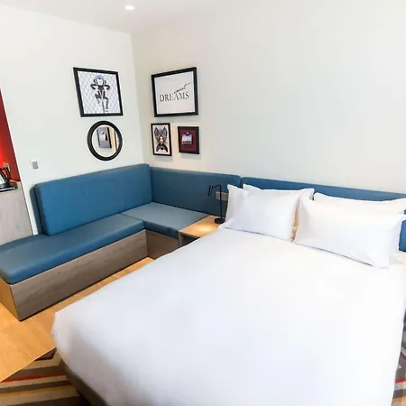 Otel Hampton By Hilton