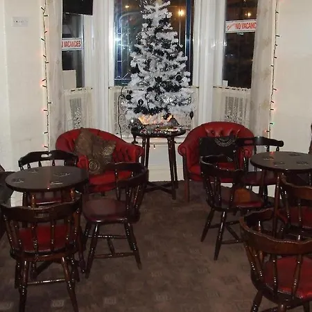 Fern - Road Hotel 2*