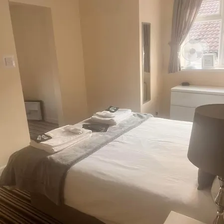 The Oxfordshire 3* Blackpool