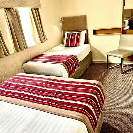 Hotel Clifton Court 2*