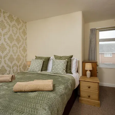 Vakantiehuis Arnside - Spacious 10-bedroom Seaside