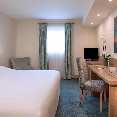 Hotell The Big Blue - Pleasure 4*
