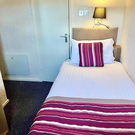 Clifton Court Hotel Blackpool