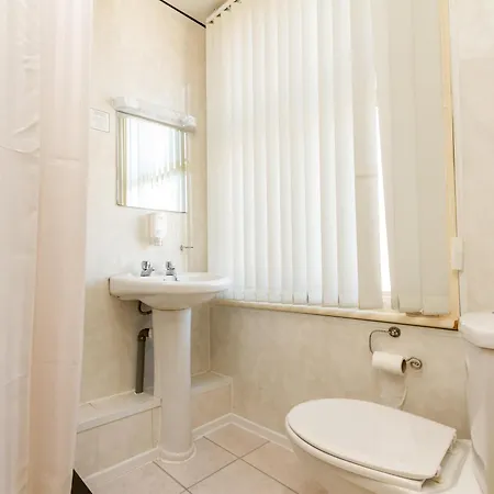 Oak Lea Отель 3*