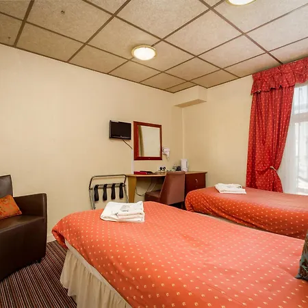Oak Lea Отель 3*