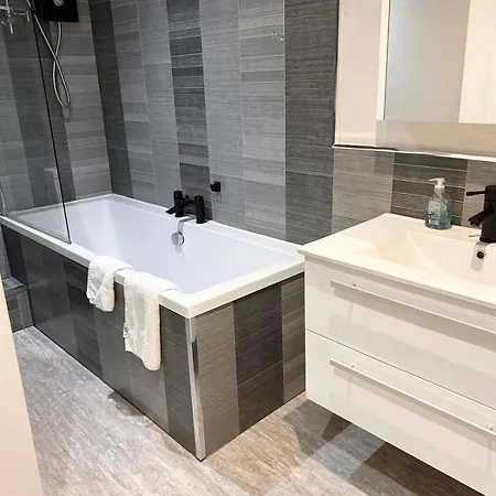 Apartment The Place By Sasco - Free Parking Blackpool