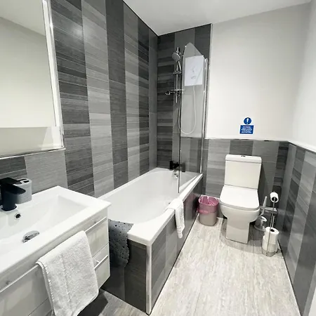 The Place By Sasco - Free Parking Apartment *