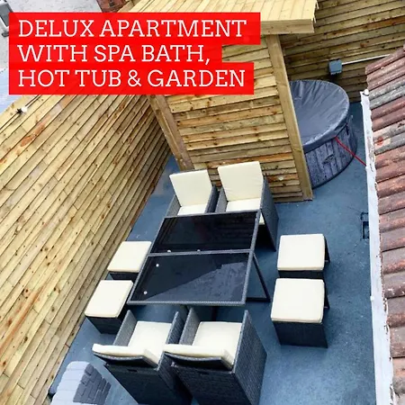 Luxury Hottub & Jacuzzi アパート ブラックプール