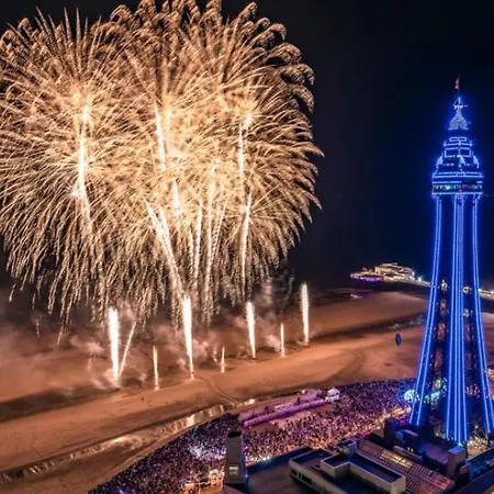 Oda ve Kahvaltı 100 Pipers Blackpool