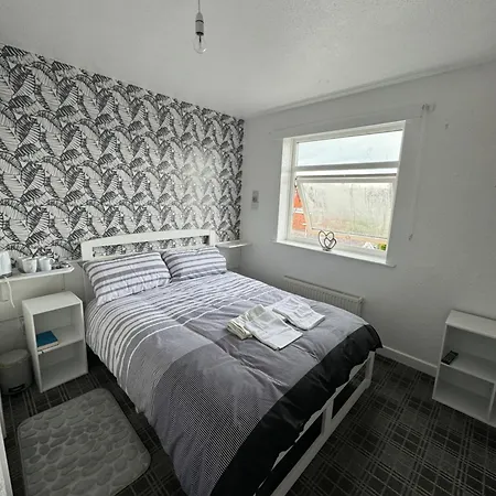 Number 40 3* Blackpool